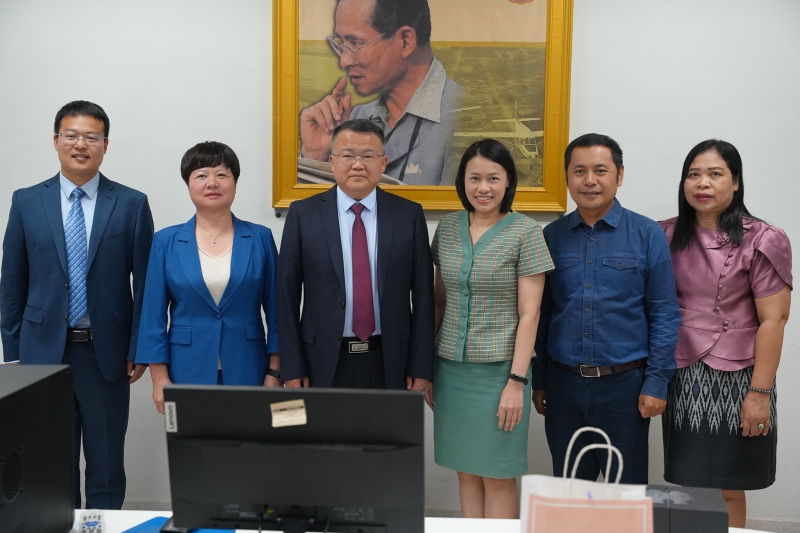 คณะผู้บริหาร คณะเทคโนโลยี ให้การต้อนรับ Ms. Yuan Ruixia ,Zhengzhou Municipal Bureau of Agriculture and Rural Affairsสาธารณรัฐประชาชนจีน และคณะผู้แทนจำนวน 3 คน